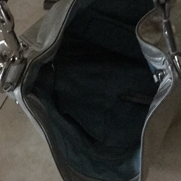 COACH SATCHEL - Picture 5 of 8